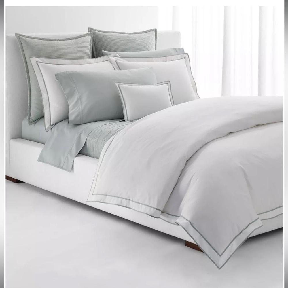 Brand new LAUREN Ralph Lauren Spencer Sateen Border Queen Duvet Cover Sage